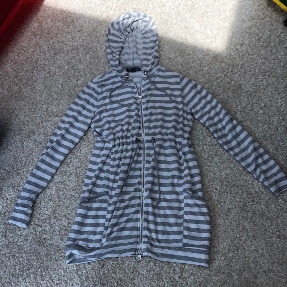 A Pea in the Pod zipper long sleeve cardigan